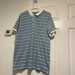 Old Navy casual shirt with collar